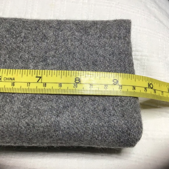 Woman’s Clutch Gray Green Wool Brass Accents - Picture 4 of 6